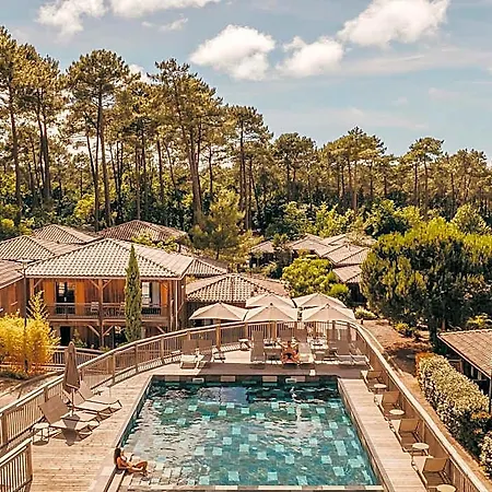 Domaine Du Ferret Restaurant & Hotel 4*