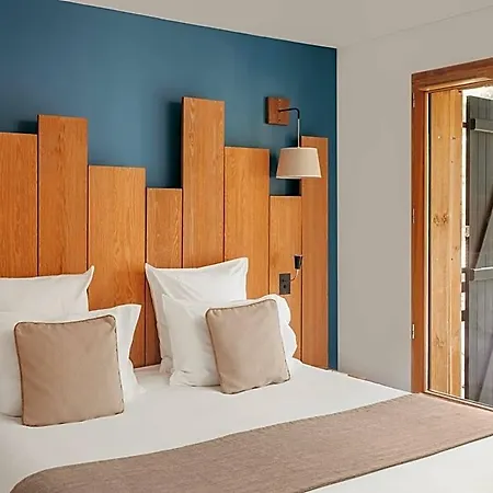 Domaine Du Ferret Restaurant & Hotel