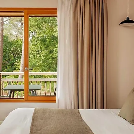 호텔 Domaine Du Ferret Restaurant & Bélisaire