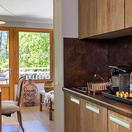 Domaine Du Ferret Restaurant & By Germain Collection Hotel 4*